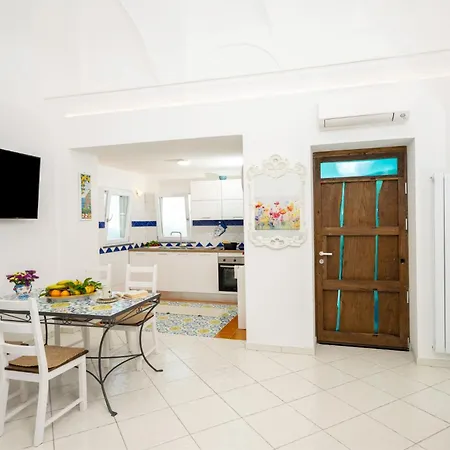 Blue Moon House *